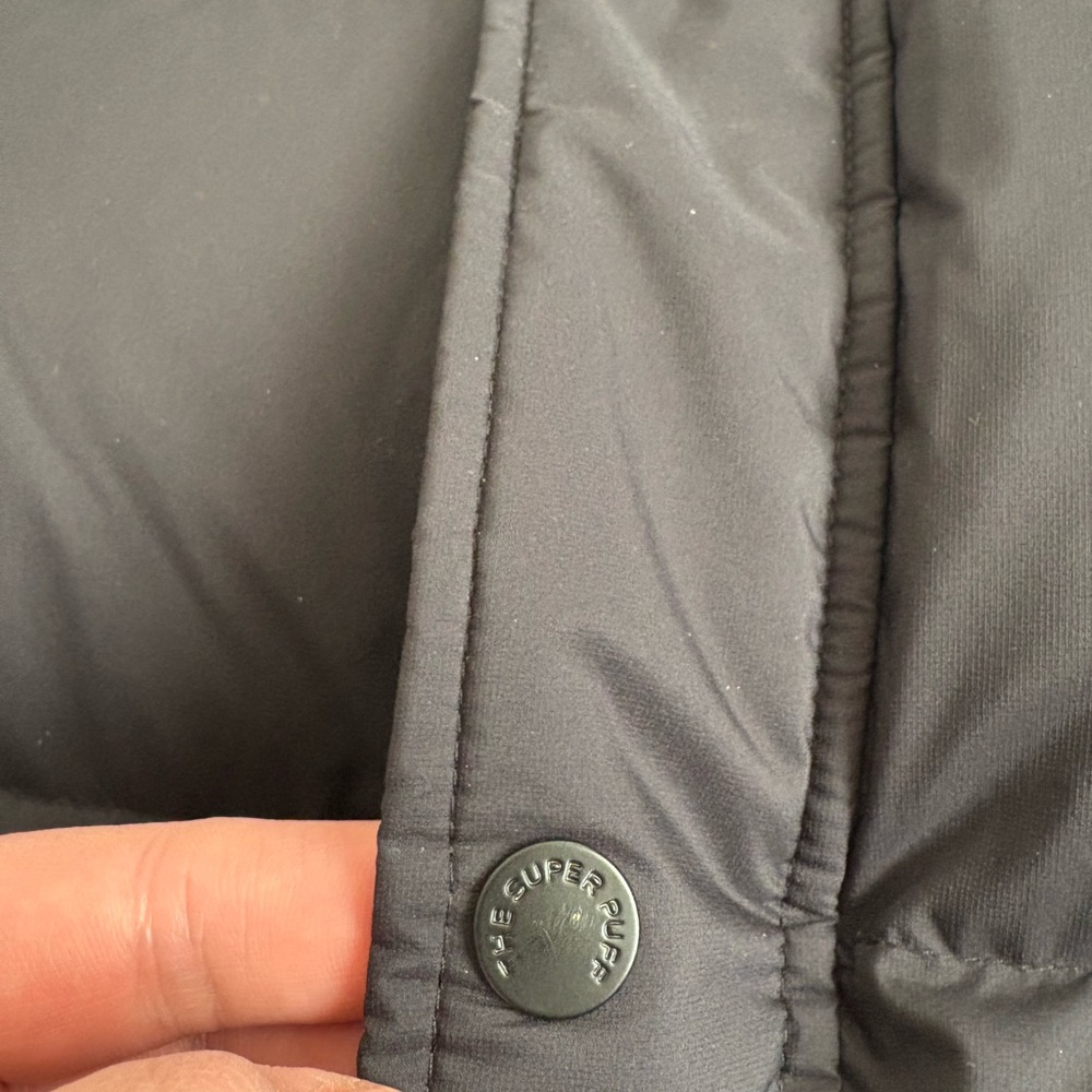 Aritzia Super Puff Coat Mid Length in Black - Picture 13 of 16